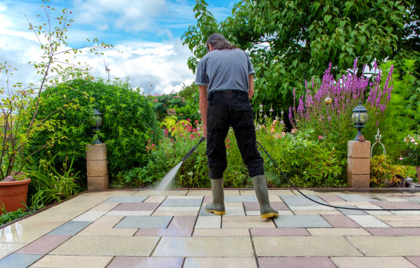 Best Restaurant Pressure Washing  in South Hill, WA